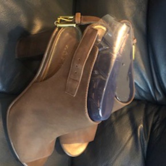 Ralph Lauren Booties, Size 10, Dark Taupe - Picture 2 of 2